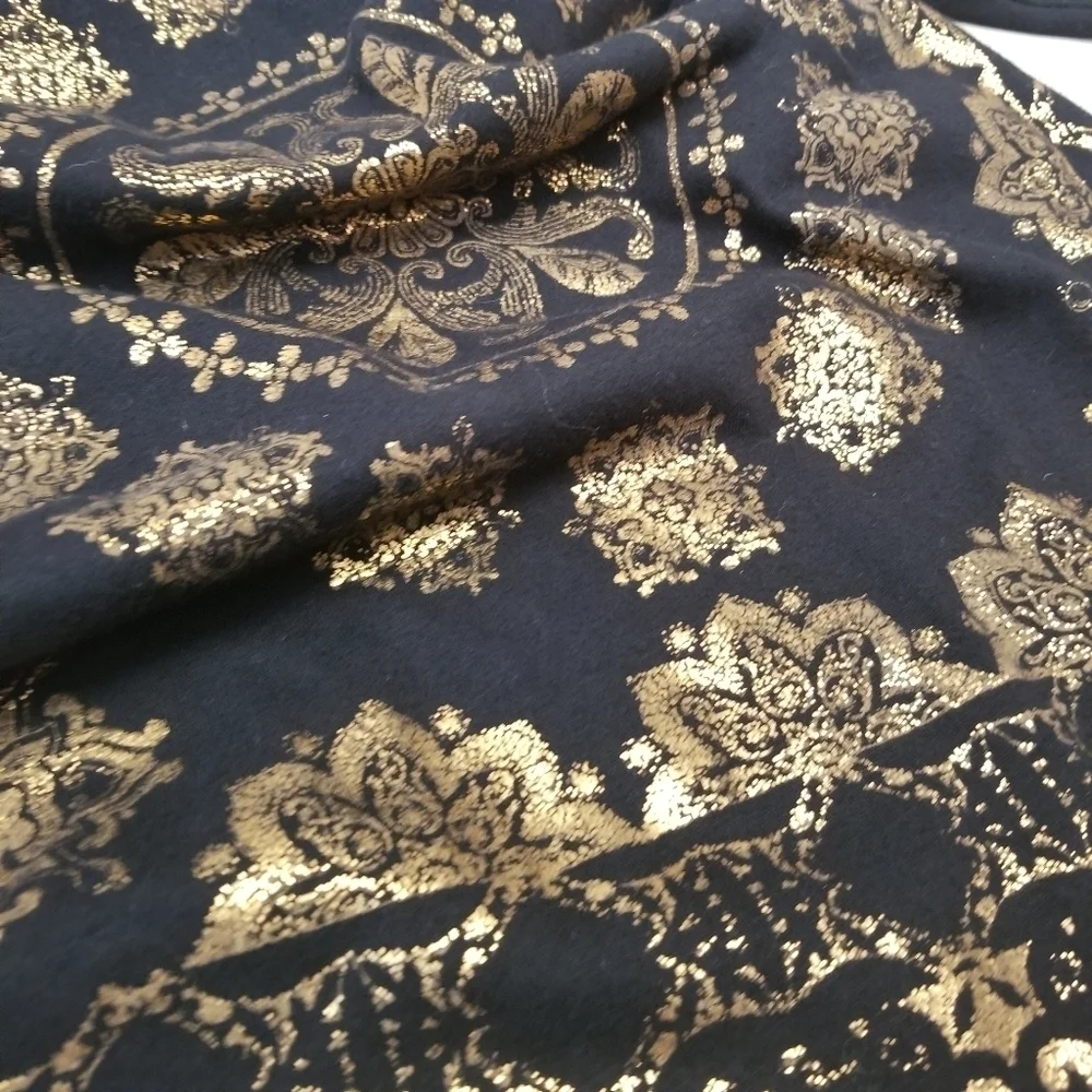 {S} Lucky Brand Gold Foil Medallion Black Tee Shirt 3/4 Sleeve